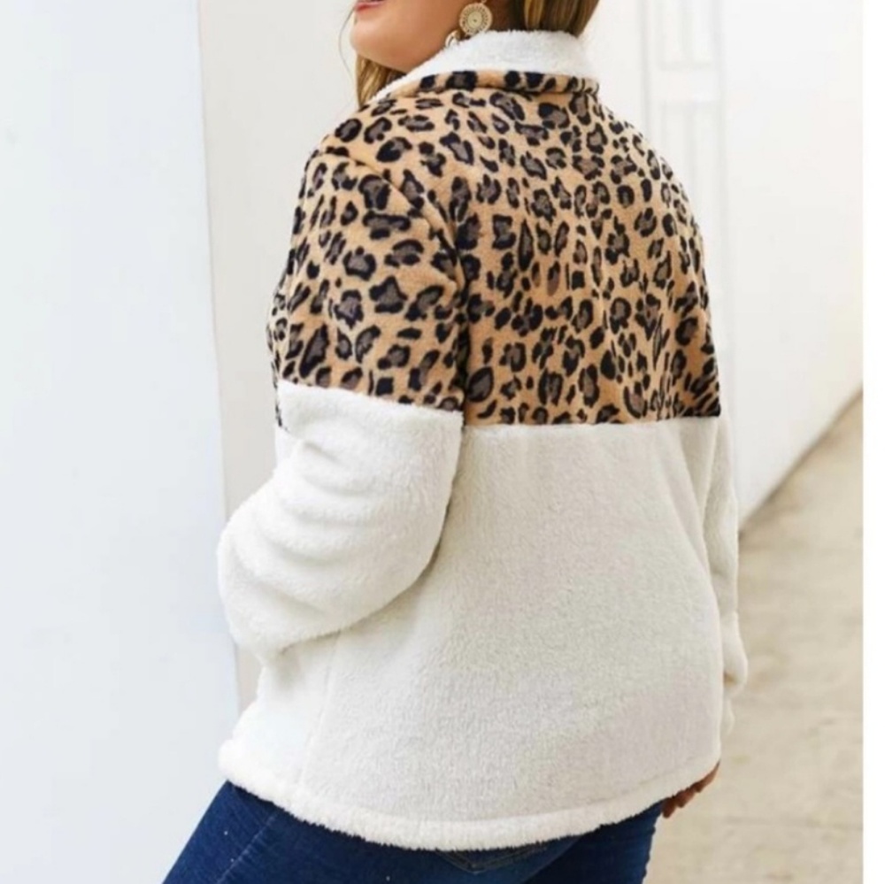 ❄Leopard Teddy Pullover Sweater - Picture 2 of 4